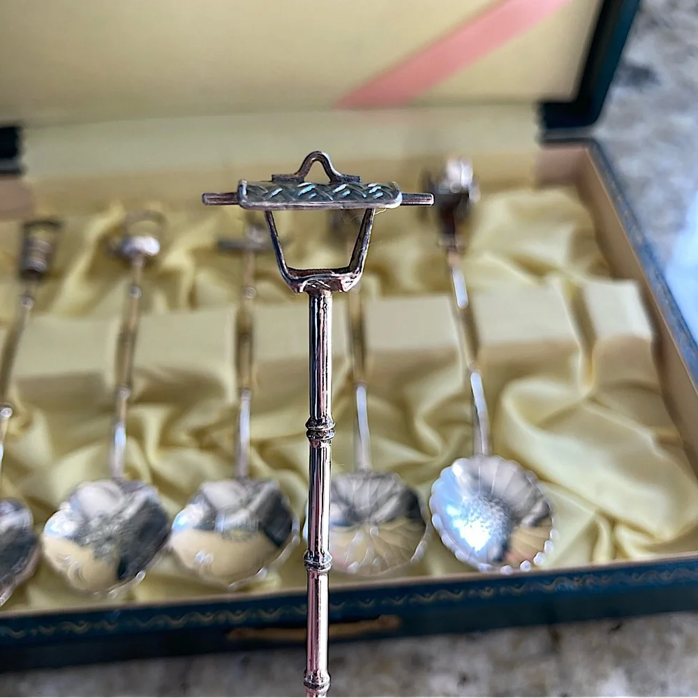 Antique Japanese Sterling Silver Demitasse Spoons, Set of 6 - Picture 14 of 16
